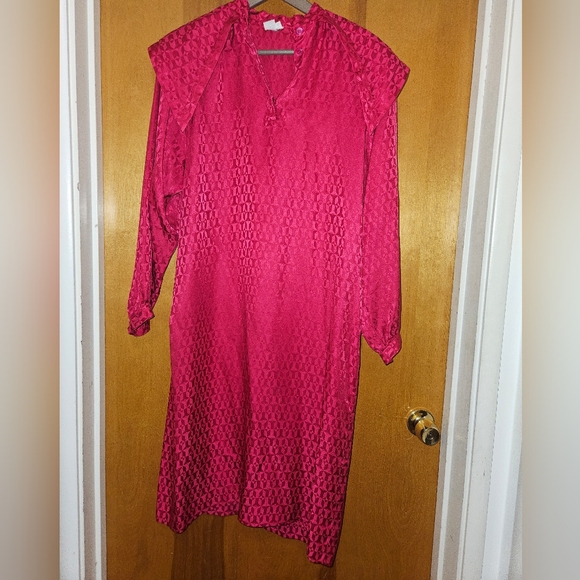 Vintage Pink Silk Dress - Picture 6 of 8